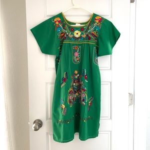 EMBROIDERED GREEN MEXICAN DRESS, SIZE S